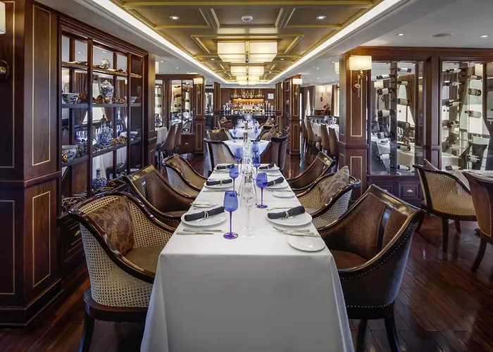  Paradise Elegance Cruise 5*