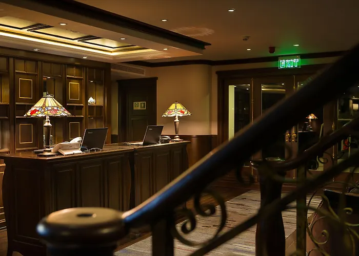 Paradise Elegance Cruise 5* Hạ Long