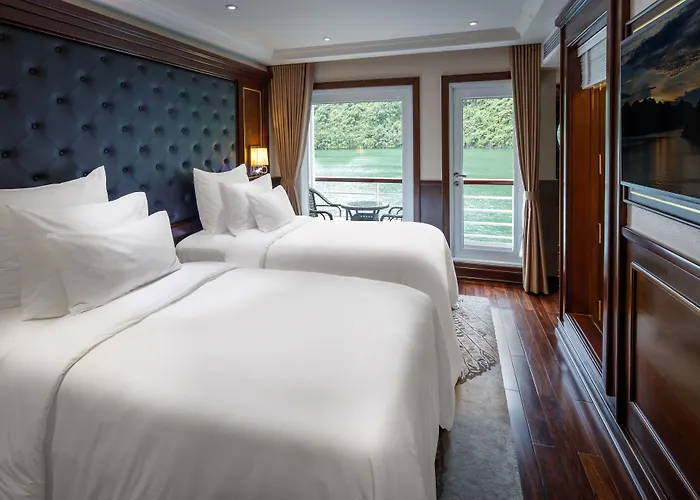  Paradise Elegance Cruise