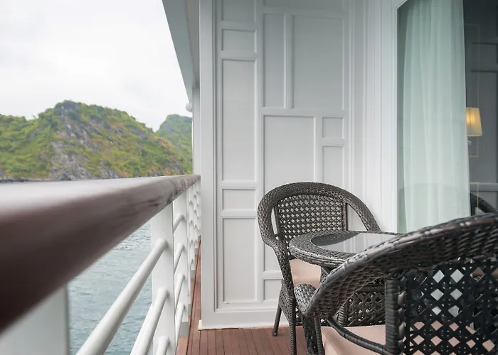 Paradise Elegance Cruise  5*