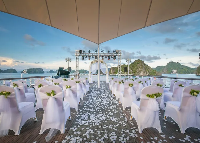  Paradise Elegance Cruise